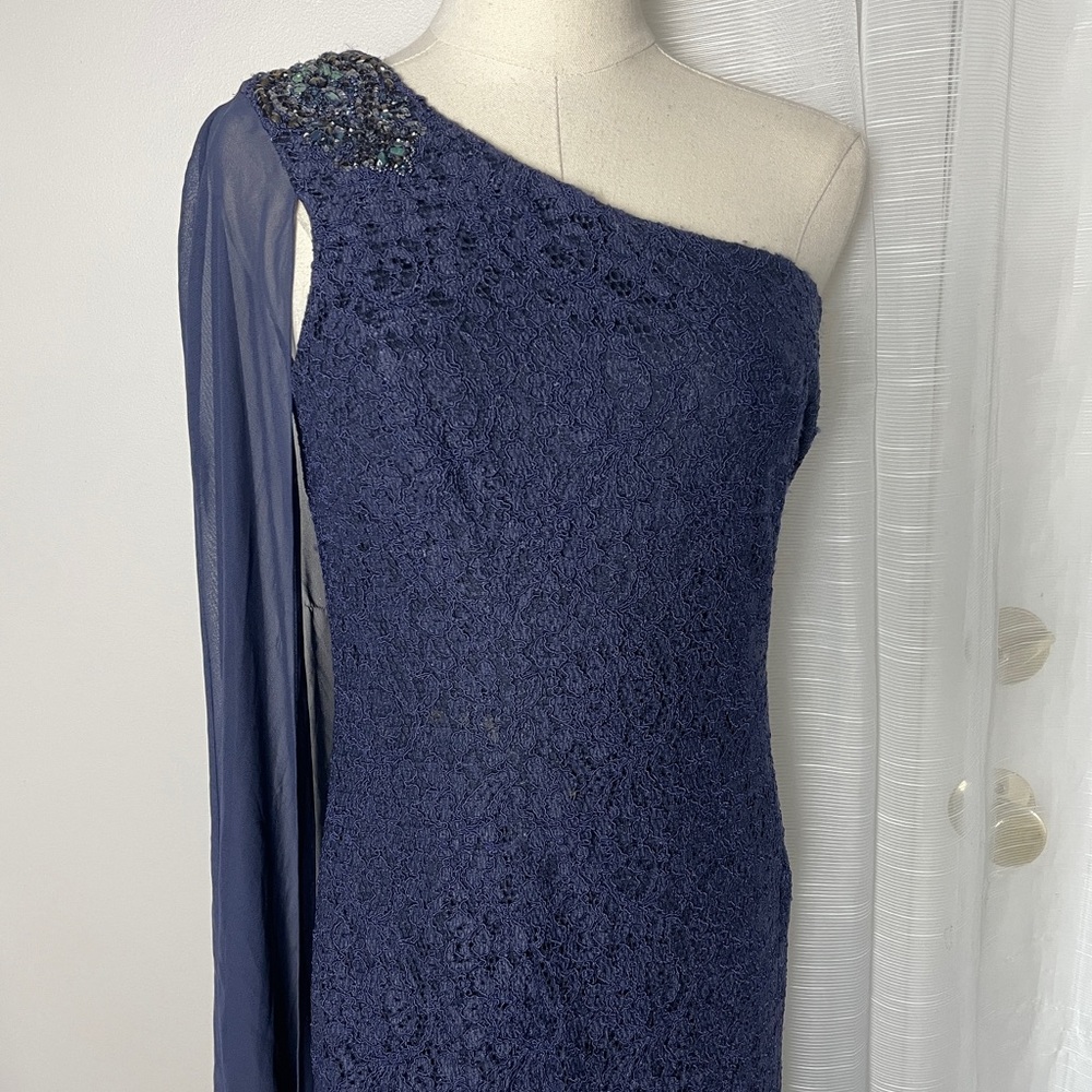 Adrianna Papell Navy Cape-Sleeved Evening Lace Gown One Shoulder Dress Size 6 - Picture 4 of 13